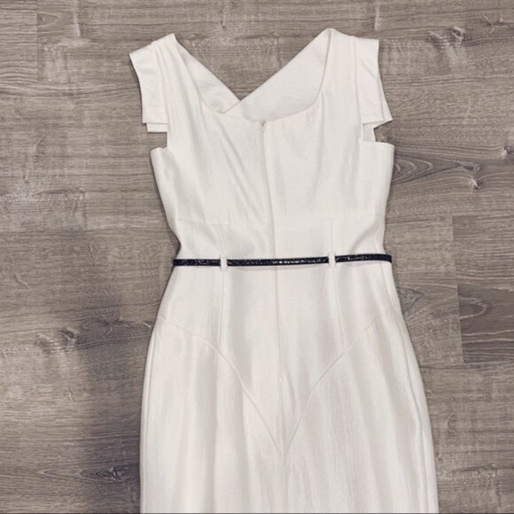 White Asymmetric-Neck Mermaid Gown - Picture 7 of 14